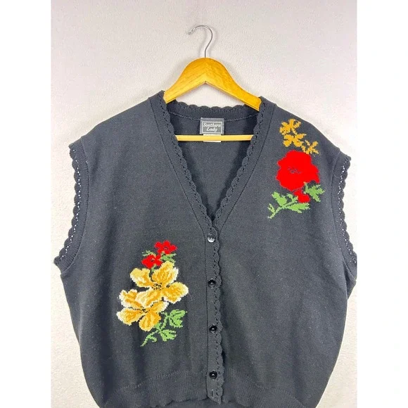 Vintage Southern Lady Black Embroidered Floral V Neck Button Front‎ Knit Vest 1X - Picture 7 of 9